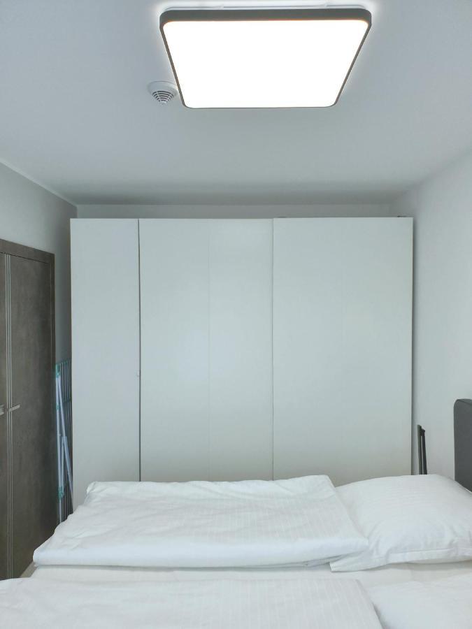 Private Apartment, Aircondition, Hd Tv Pl & De, Wifi, Garage, Fully Equipped, Near Beach Kołobrzeg Eksteriør billede