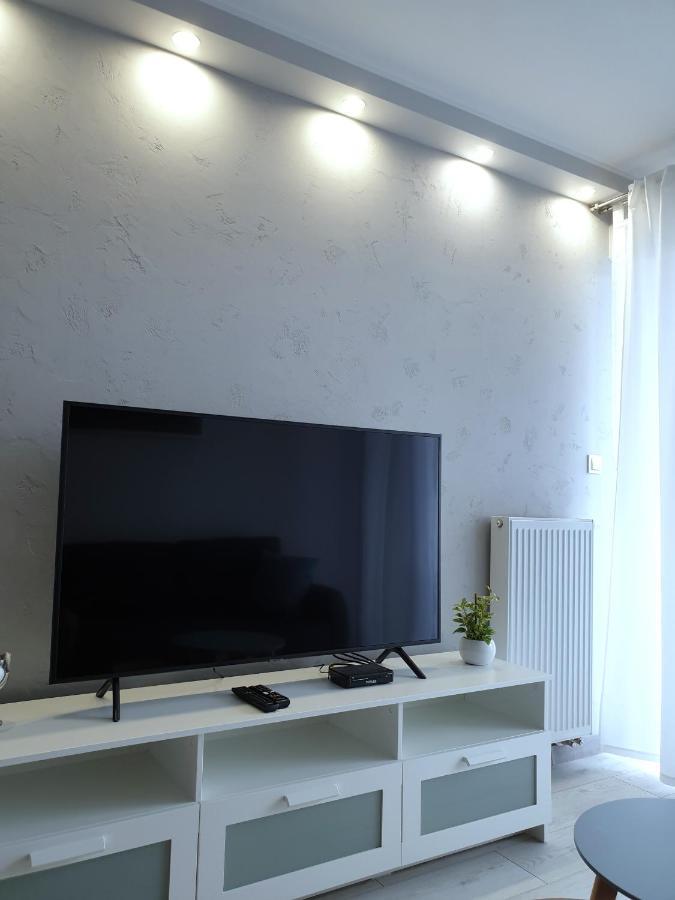 Private Apartment, Aircondition, Hd Tv Pl & De, Wifi, Garage, Fully Equipped, Near Beach Kołobrzeg Eksteriør billede