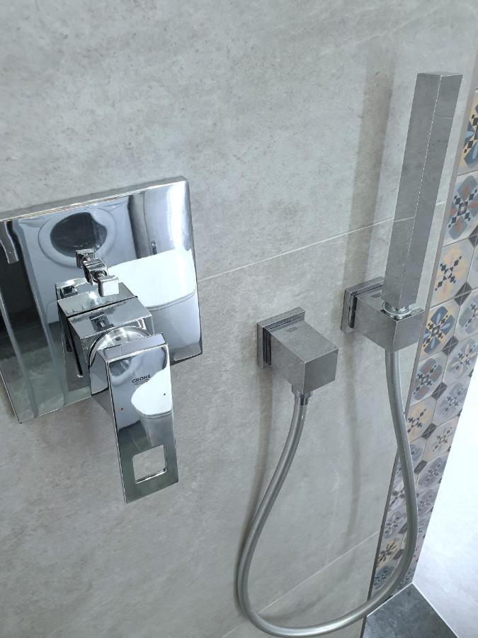 Private Apartment, Aircondition, Hd Tv Pl & De, Wifi, Garage, Fully Equipped, Near Beach Kołobrzeg Eksteriør billede